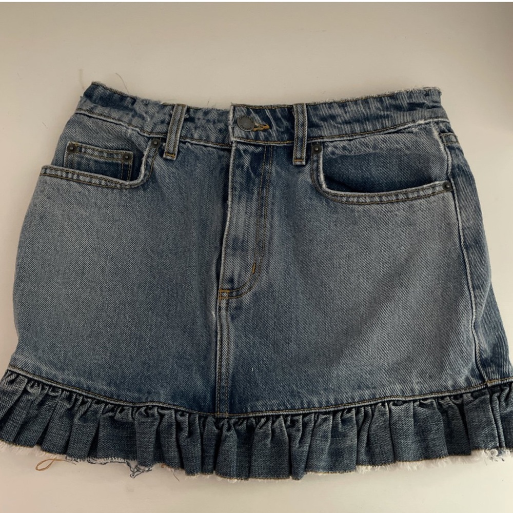 CARMAR mini jean skirt with ruffle bottom - Picture 2 of 2